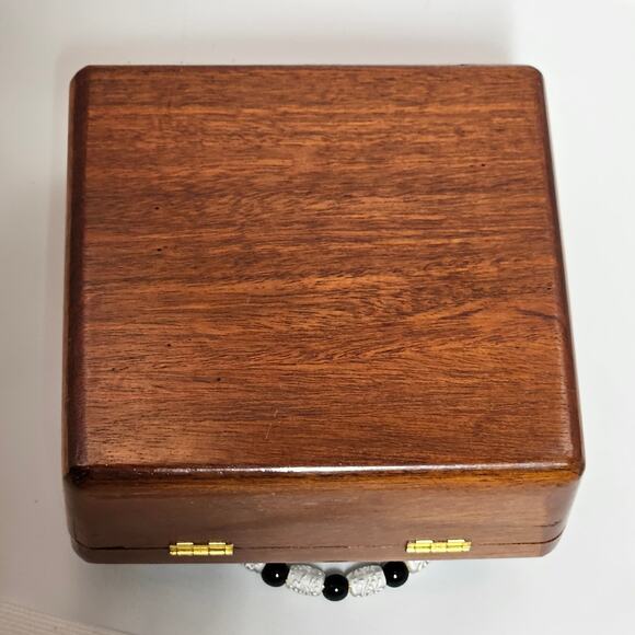 Handmade Onyx Reserve Cigar Box Purse - Picture 6 of 6